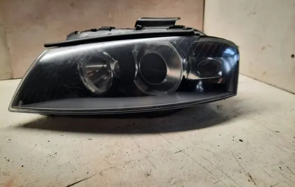 Audi A3 S3 8P Headlight/headlamp 0301206277