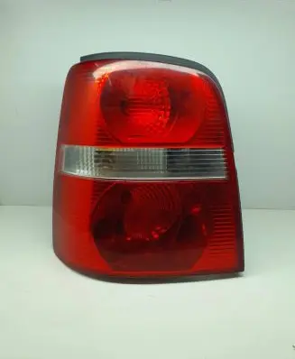 Volkswagen Touran I Rear/tail lights