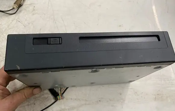 Lexus RX 330 - 350 - 400H CD/DVD changer 8684150100