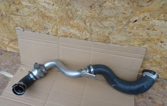 Renault Trafic III (X82) Air intake hose/pipe 27717 MANC0010506