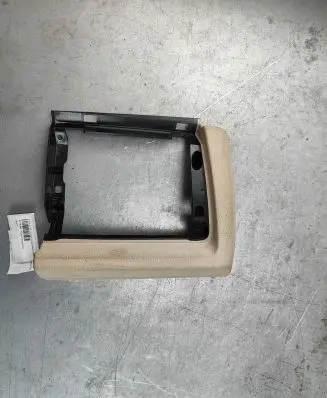 BMW 7 F01 F02 F03 F04 Front trunk storage compartment trim 9170384