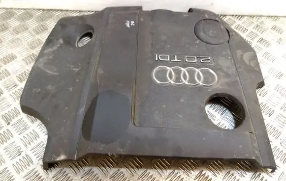 Engine cover (trim)