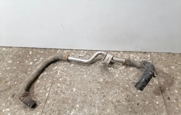 Lexus RX 450H Engine coolant pipe/hose
