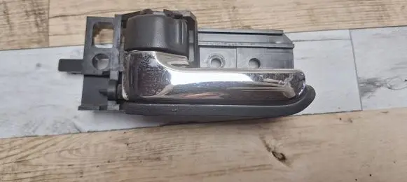 Toyota Avensis T250 Front door interior handle 50594A1