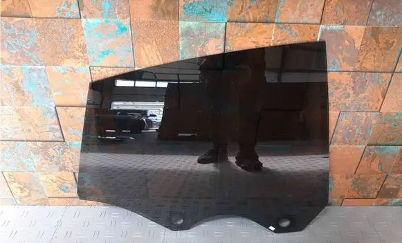 BMW 2 F44 Rear door window glass