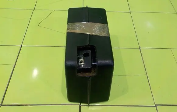 Lancia Beta Battery charger (optional) CL2