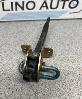 BMW 7 E38 Rear door check strap stopper 8234605