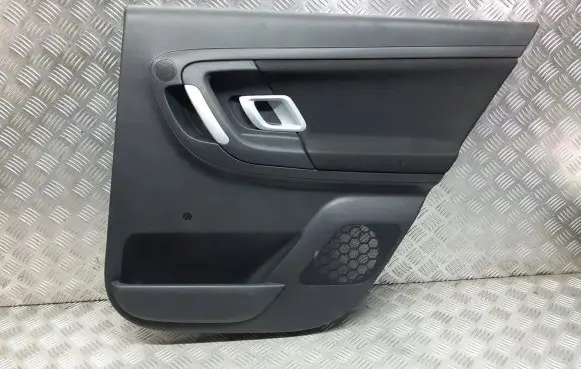 Skoda Fabia Mk2 (5J) Door card panel trim set 5J98672125J9867210