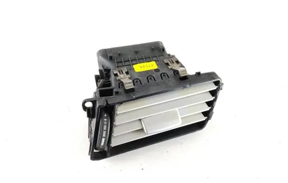 Mercedes-Benz E W212 Dash center air vent grill A2128300254 06822001 E1526