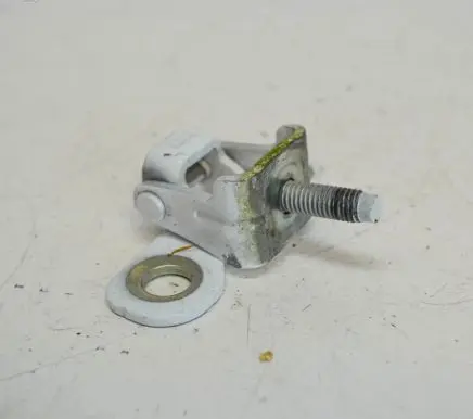 Ford Kuga II Tailgate/trunk/boot hinge