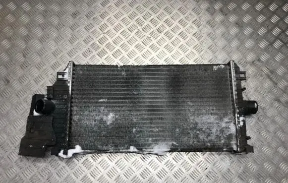 Renault Laguna I Intercooler radiator