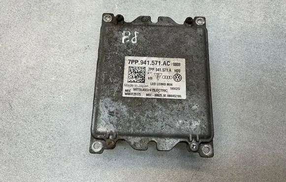 Volkswagen PASSAT B8 LED ballast control module 7PP941571AC 7PP941571A