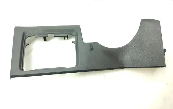 BMW X2 F39 Dashboard lower bottom trim panel 6822057