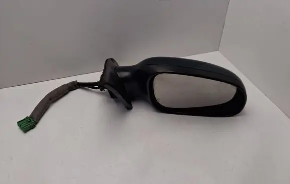 Volvo V70 Front door electric wing mirror