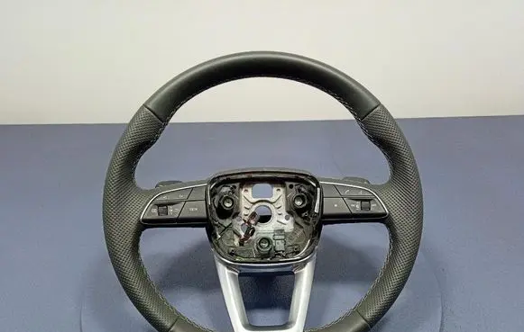 Audi Q7 4L Steering wheel 4M8419091AL
