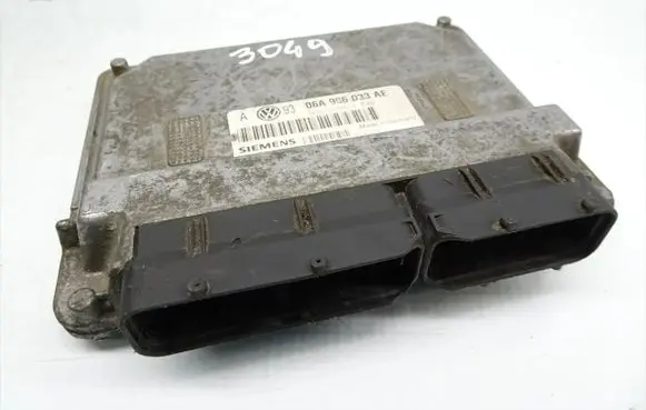 Volkswagen Golf IV Engine control unit/module 06A906033AE 5WP40136