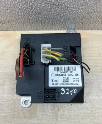 Mercedes-Benz CLS C219 Comfort/convenience module 2115458532