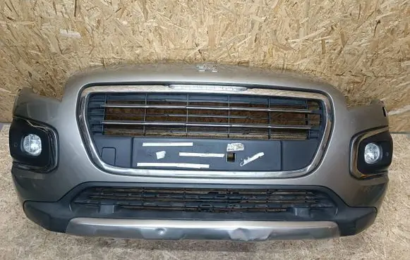 Peugeot 3008 I Front bumper
