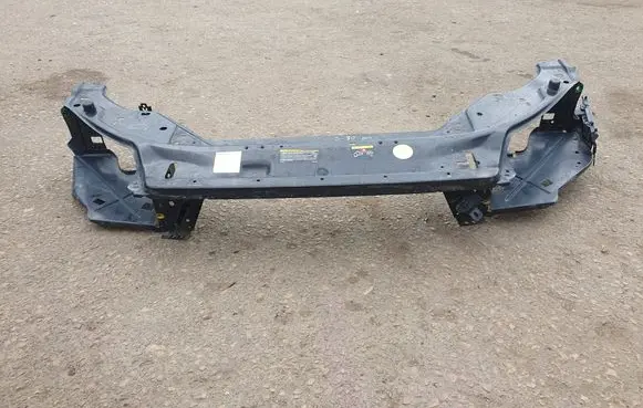 Volvo S80 Radiator support slam panel bracket