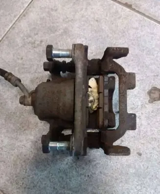 Infiniti G35 Rear brake caliper