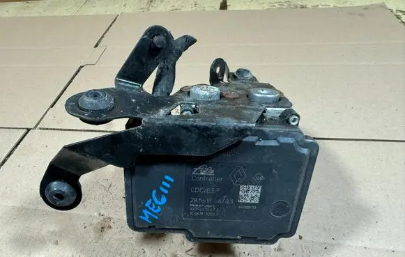 Renault Megane III ABS Pump 28561056403 476601563R 10061932581