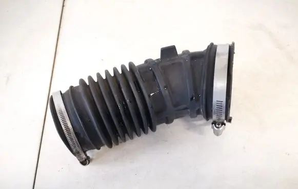 Chrysler 300 - 300C Air intake hose/pipe 0210490a