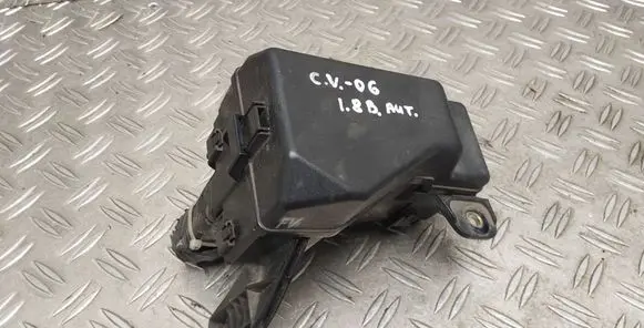 Toyota Corolla Verso E121 Fuse box set