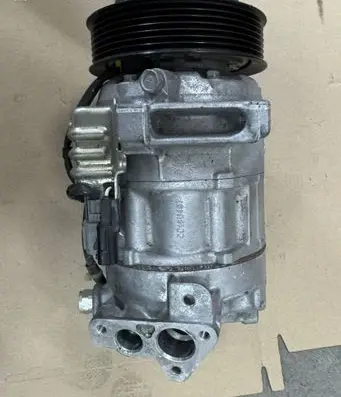 Renault Megane IV Air conditioning (A/C) compressor (pump) 4471606893 926004EB0A