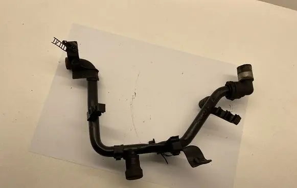 Volkswagen PASSAT B5.5 Engine coolant pipe/hose CZSA3 038121065BH