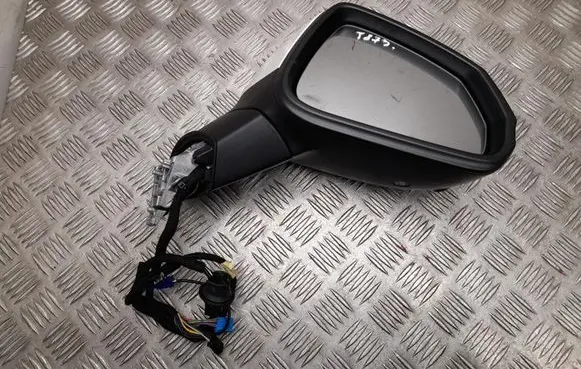 BMW 2 Active Tourer U06 Front door electric wing mirror E90416189