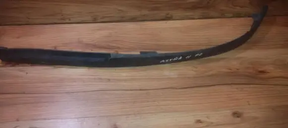 Opel Astra H Front bumper lip 13121999