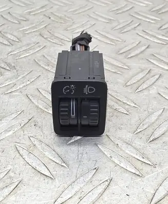 Volkswagen PASSAT B7 Headlight level height control switch 3AA941333