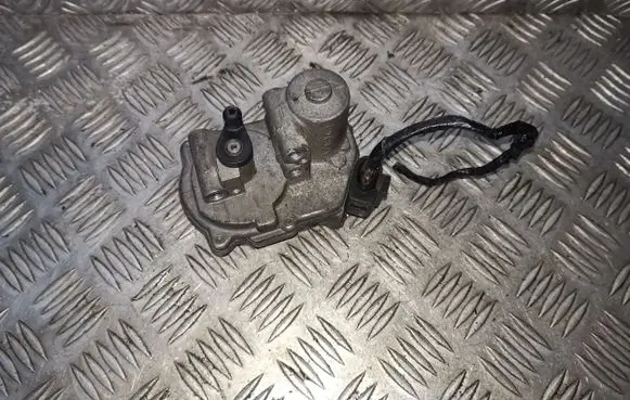 Audi A6 S6 C6 4F Intake manifold valve actuator/motor 059129086D