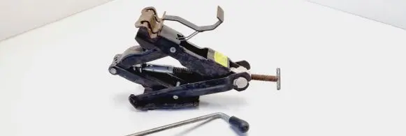 Volkswagen Polo III 6N 6N2 6NF Lift Jack 6N0011031C