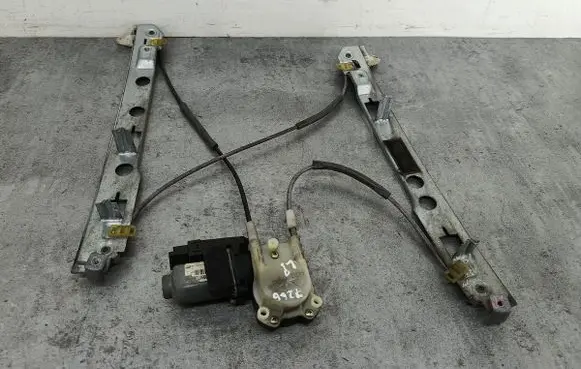 Renault Megane II Front door window regulator with motor TEMIC