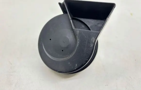 Audi A8 S8 D3 4E Horn signal 4E0951223B