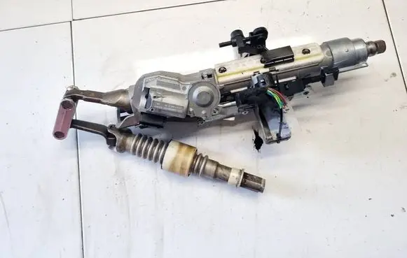 Mercedes-Benz C W203 Steering wheel axle a2094601516