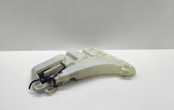BMW 5 F10 F11 Windshield washer fluid reservoir/tank 7269663 7269663AI02 7269664