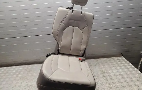 Chrysler Pacifica Third row seats 