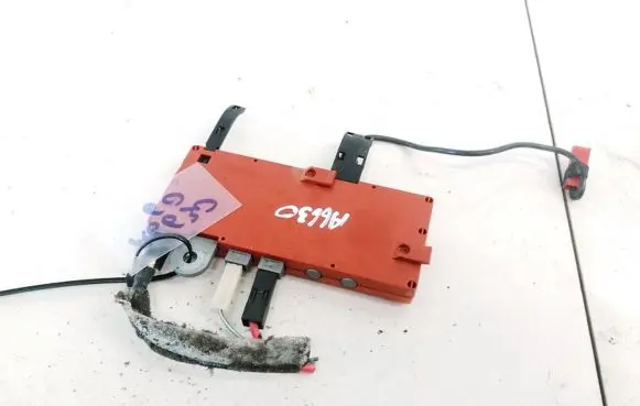 Volvo S80 Antenna control unit 8637600 AAR30732