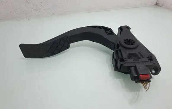 Audi Q5 SQ5 Accelerator throttle pedal 8K1723523A