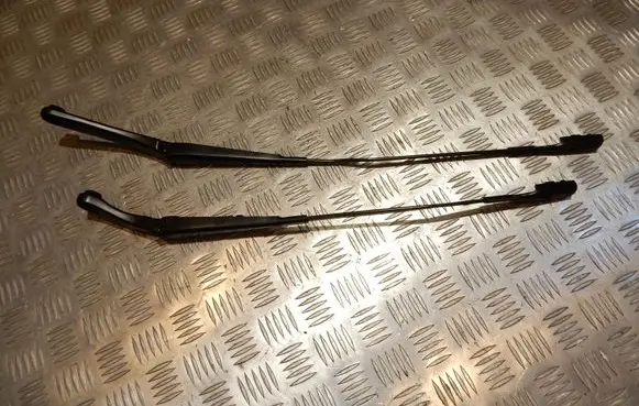 Audi A5 8T 8F Front wiper blade arm 8K2955408 8T2955407