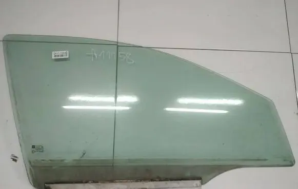 Opel Astra H Front door window glass four-door AS2