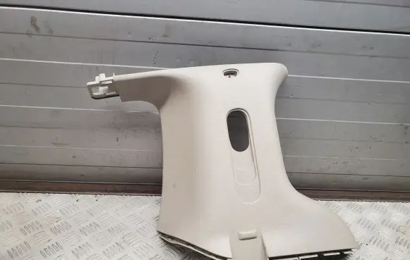 Chrysler Pacifica (C) pillar trim 5RH65PD2AE