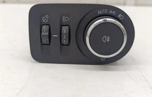 Opel Grandland X Light switch 39085925