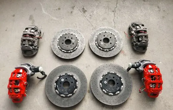 Ferrari 488 Pista Brake discs and calipers set 49T28510