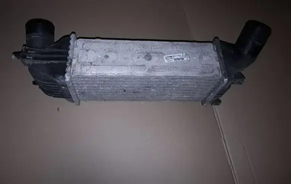 Peugeot 407 Intercooler radiator 9645682880 874823N
