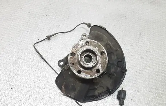 Volvo S60 Front wheel hub spindle knuckle 9461943