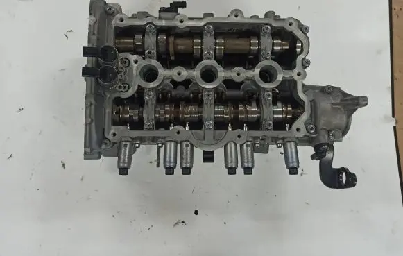 Audi Q5 SQ5 Engine head 06E103403A