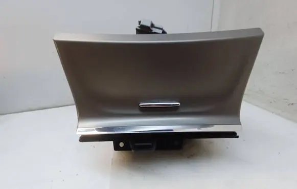 Jeep Grand Cherokee Glove box central console X90026802AN 0055388 20170105